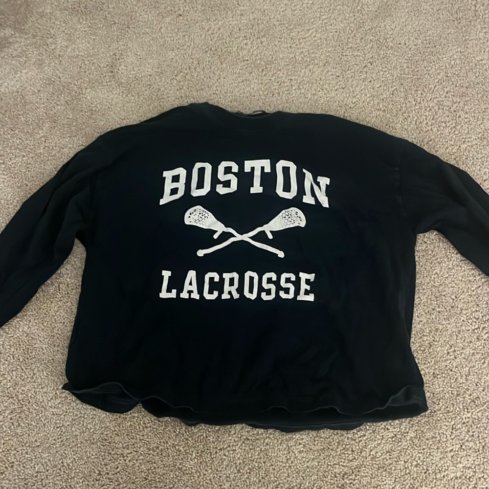 navy brandy melville long sleeve great for winter!!